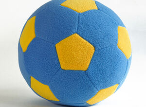 F-100/BlueY Мяч мягкий цвет голубой, желтый 23 см.
