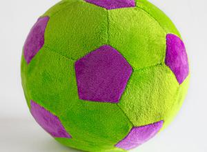 F-200/GLi Мяч мягкий цвет зеленый/сиреневый 23 см